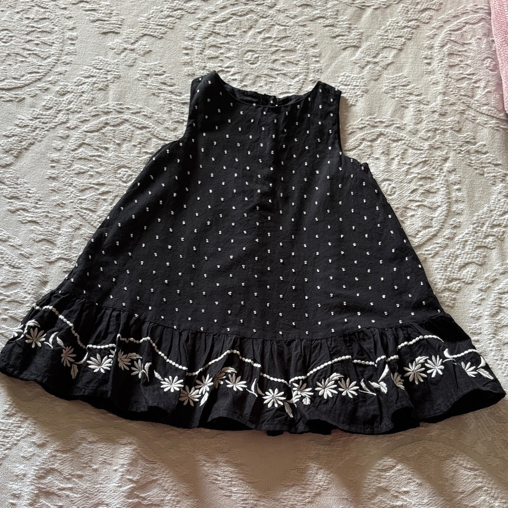 Janie and Jack girls' black dress with white embroidery Gently Loved Sz 4